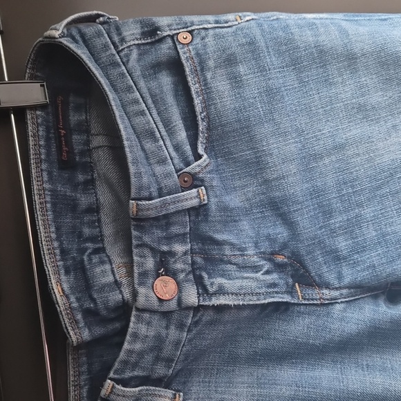 Women’s Blue Denim Jeans - Classic Straight Fit - Picture 3 of 7